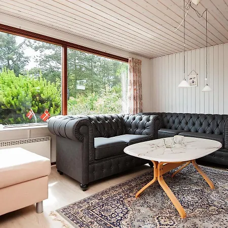 Four-bedroom Holiday In Romo 6 펜션 *